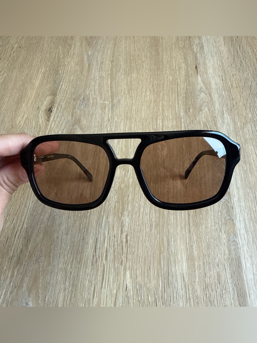 VEHLA Vehla Dixie VS254 Black Frame Brown Lens Oversized Sunglasses